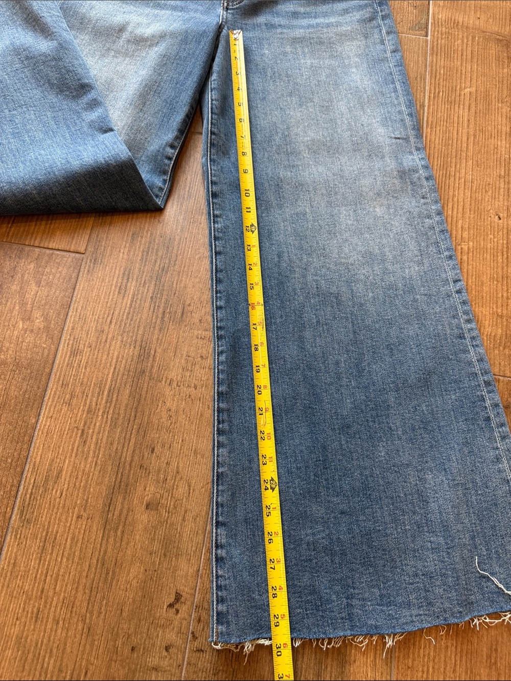 Kut from the Kloth Blue Wide Leg Flare Jeans - Picture 5 of 7